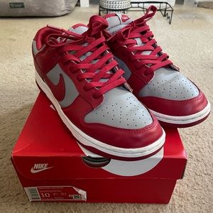 Nike dunk low UNLV (Red and grey)